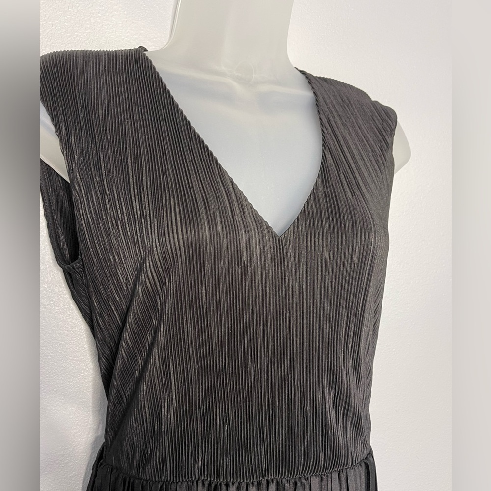 MNG Mango pleated Black Midi Party Dress Size 4 NWT - Picture 9 of 16